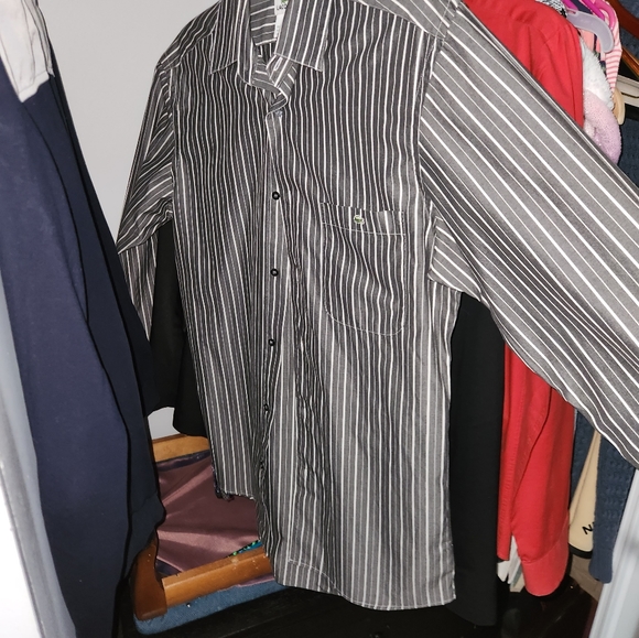 Lacoste - Picture 5 of 5